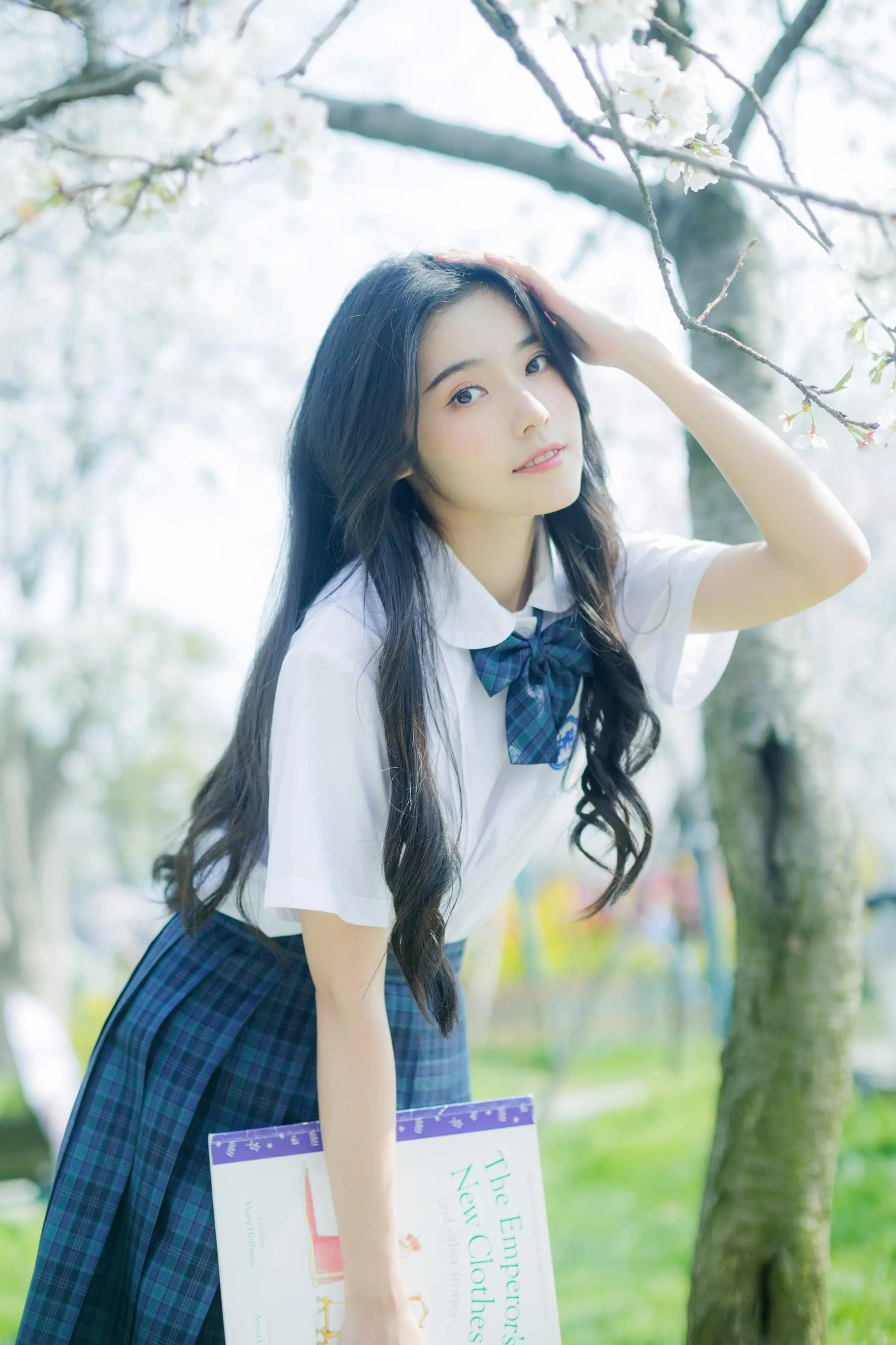 [YITUYU艺图语]2022.08.04 吉野吉野 静鏡婧 [34P]插图8